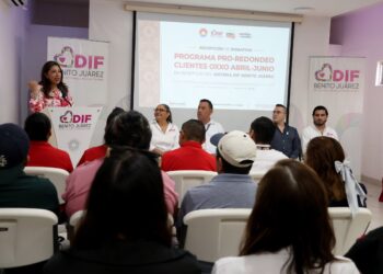DIF Benito Juárez recibe donativo de la Campaña “Cambio x Cambio: Pro Redondeo Clientes OXXO”
