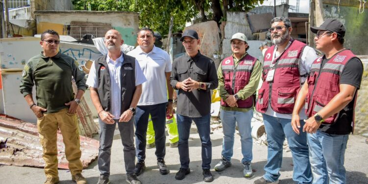 Realizan operativo integral en la Supermanzana 95 para resolver problemáticas que afectan la calidad de vida de las familias