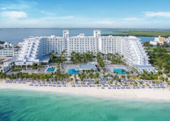 Hoteles RIU mantienen días solidarios ante baja ocupación