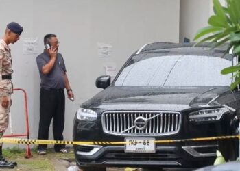 Exdiputado de Tailandia abre fuego en edificio gubernamental; deja un muerto y un herido