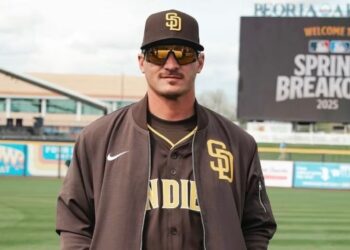 ICE arresta en Texas a venezolano integrante de los San Diego Padres
