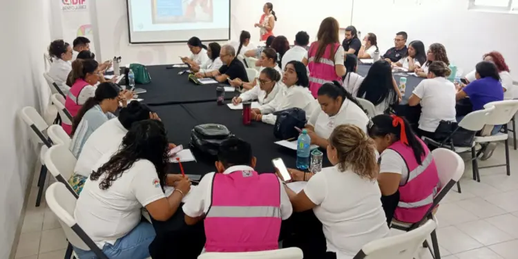 DIF Benito Juárez fortalece formación de sus colaboradores