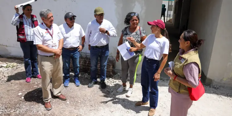 Ana Paty supervisa obra de ludoteca en SM 96