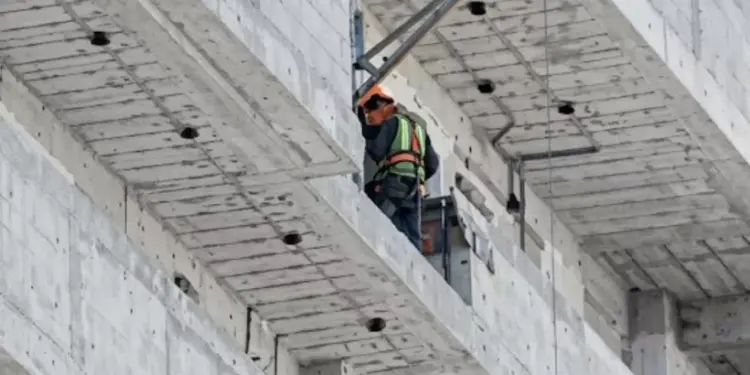 Remodelan hoteles por temporada baja en municipios de Q. Roo