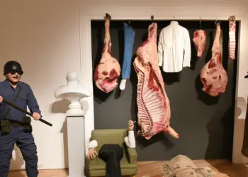Manos anónimas: la serie que documentó la violencia en Argentina