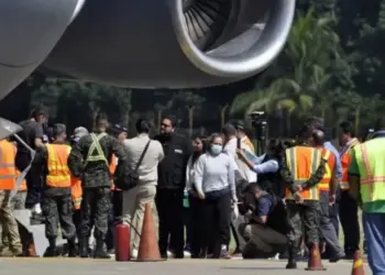 Gobierno de Honduras dará tarjetas con $93 a retornados de EE.UU.