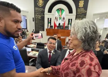 Agresión contra líder de Morena en SLP involucra a colaborador del PT