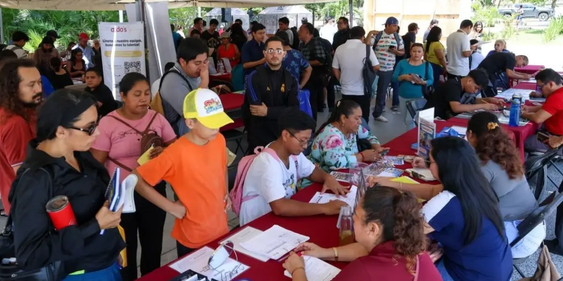 Ven y Empleate en Cancun atiende a mas de 20 mil personas