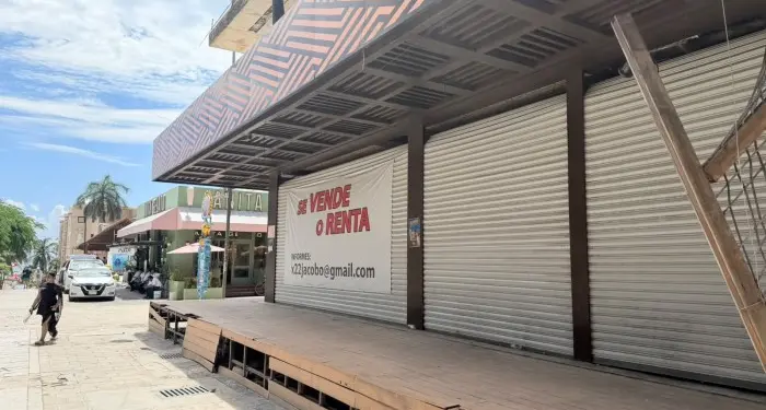 Cierre de hasta 15 restaurantes en Playa del Carmen por temporada baja