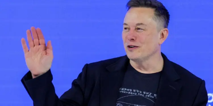 Elon Musk se suma al llamado para desacelerar el desarrollo de la IA por riesgos de seguridad