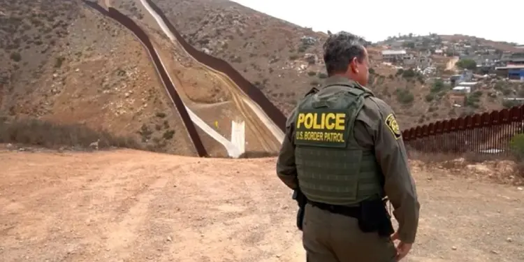 Ejército de EU derriba cerca de 100 drones de presuntos cárteles en frontera con México