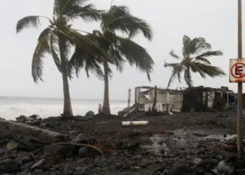 El huracán “Polo” se intensifica y vuelve a categoría 5; provocará fuertes lluvias en seis estados