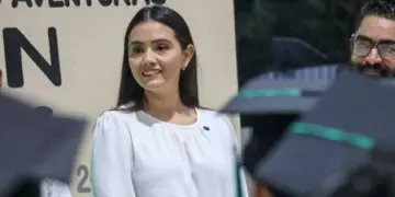 Majo Osorio impulsa transporte escolar gratuito en Quintana Roo