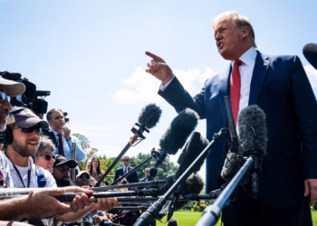 Demanda y boicot contra Trump por veto a medios en la Casa Blanca