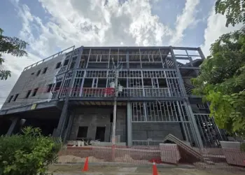El Hospital del ISSSTE en Chetumal pasará de 30 a 90 camas; la obra lleva 58% y se entregaría a inicios de 2027