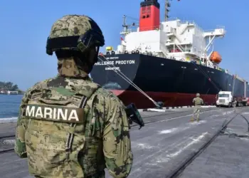Investigan red de huachicol fiscal en el puerto de Progreso: el combustible llegaría a Quintana Roo