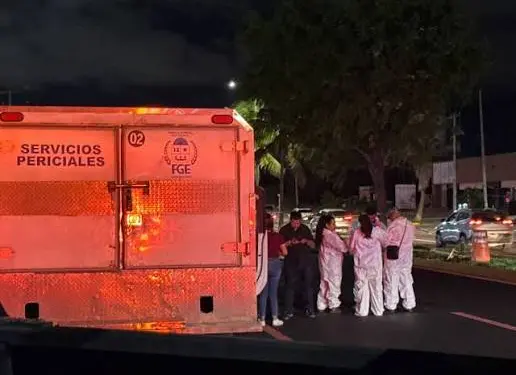 Hombre pierde la vida al intentar cruzar el bulevar Colosio de Cancún