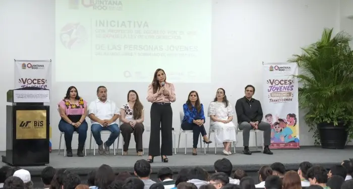Mara Lezama invita a jóvenes de Quintana Roo a participar en su ley de derechos