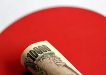 Japón pide al G20 vigilar urgentes movimientos del mercado cambiario