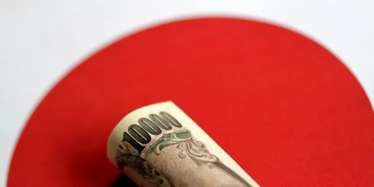 Japón pide al G20 vigilar urgentes movimientos del mercado cambiario