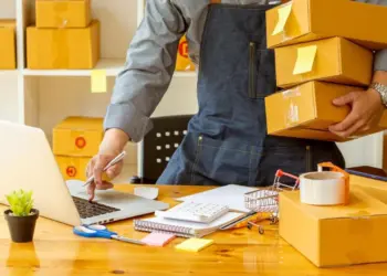 ¿Cuál paquetería cobra menos en México? Profeco compara precios