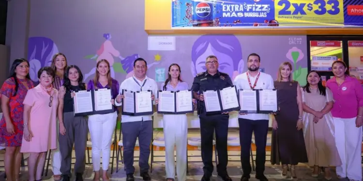 272 tiendas OXXO se suman como Puntos Morados en Cancun para fortalecer la atencion a mujeres