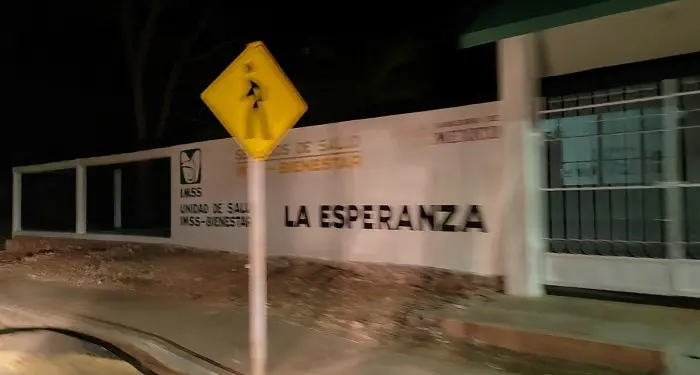 Disminuyen apagones en La Esperanza tras limpieza eléctrica