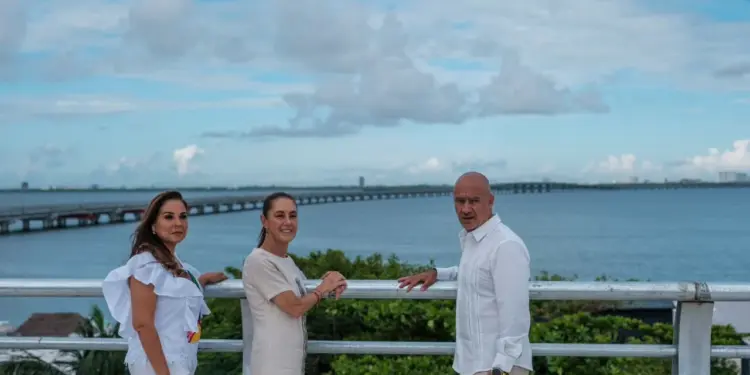 Supervisión de Sheinbaum y Mara Lezama en distribuidor vial de Cancún