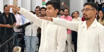 Juan Arena asume como alcalde de Puerto Aventuras tras detención