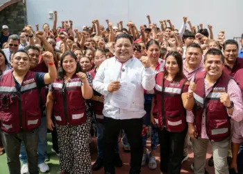 Orlando Muñoz busca liderar Morena en Playa del Carmen