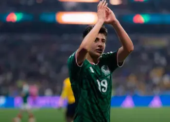 Gilberto Mora cumple 18 años y queda libre para fichar con un club de Europa