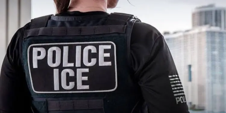 Muere mexicano bajo custodia de ICE en Laredo SRE exige investigacion