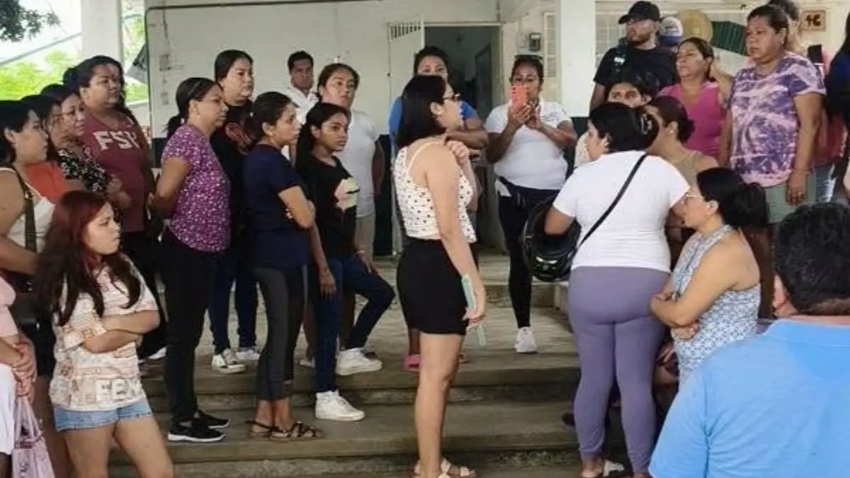Solicitan intervencion de las autoridades educativas tras presunto acoso en primaria de Veracruz
