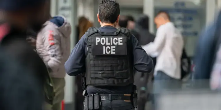 EU destaca récord de deportaciones diarias por el ICE