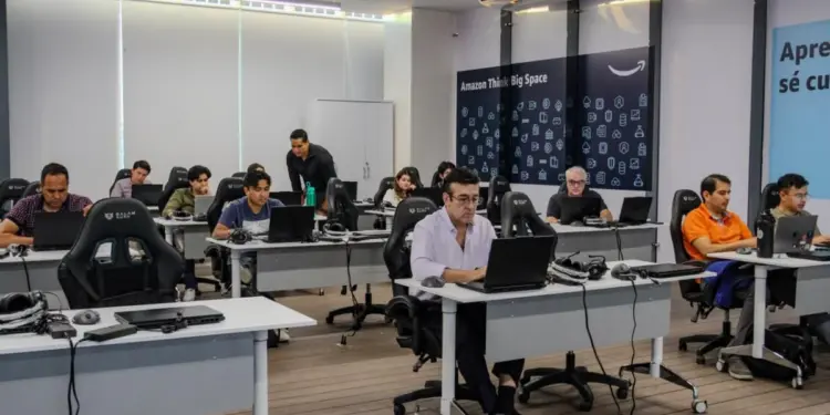 BLOQUE en Querétaro impulsa innovación y formación tecnológica