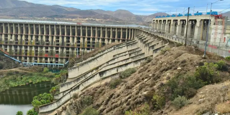 Conagua vigila ríos y presas de Tijuana por tormenta Rachel