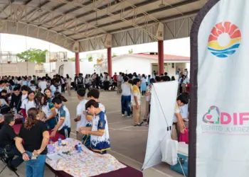 DIF Benito Juarez realiza feria de prevencion de violencia escolar