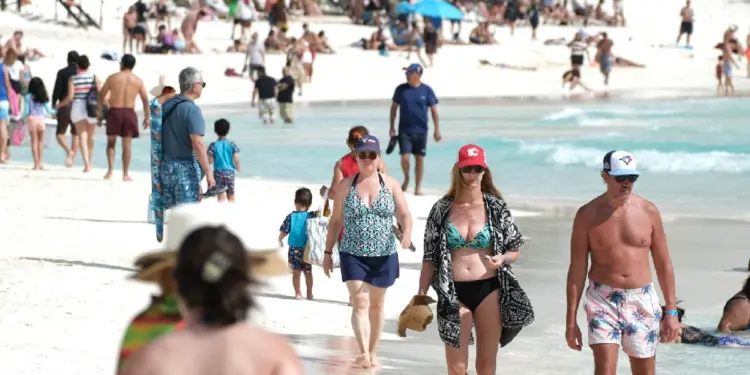 Sector turístico de Quintana Roo exige incentivos fiscales