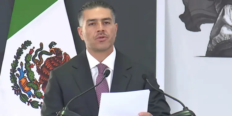 Anuncia seis nuevas cárceles en México para 18 mil reos