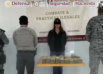 Detienen a mujer con 176 mil dólares en efectivo en Tijuana