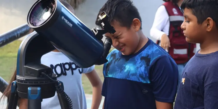 Llevan la sexta edicion de Planetario en tu Colonia a la Region 96
